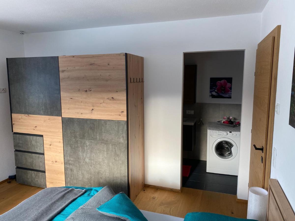 זלריין Ferienwohnung Fotscherblick מראה חיצוני תמונה